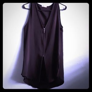 2-piece camisole + zip-up tank